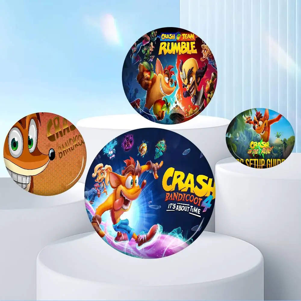 Game Crash-Bandicoot 32/44/58mm Round Cartoon Brooches Handmade Pins for Backpack Jewelry Accessories Gifts Creative Badge