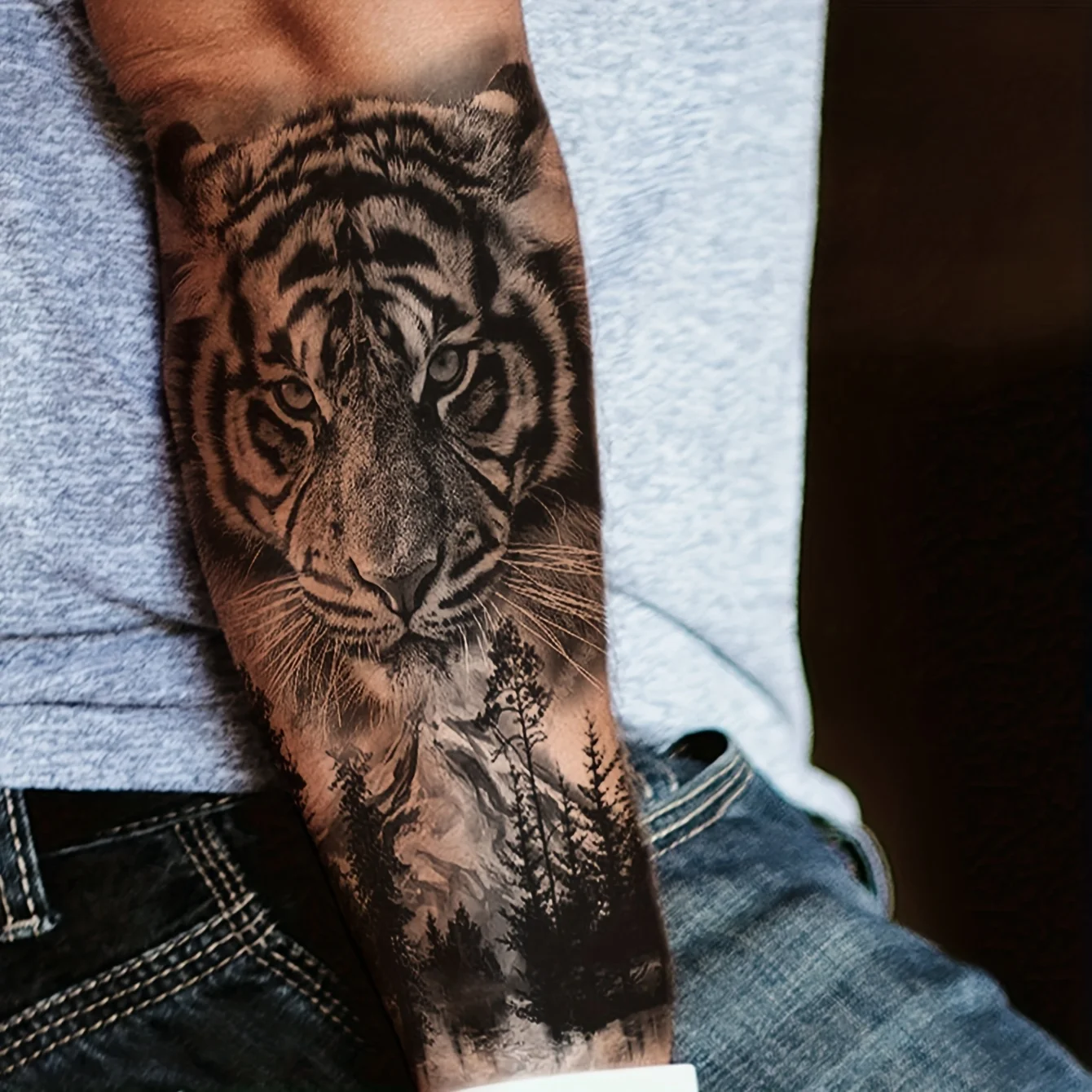 

1 лист, большой размер, временные татуировки-наклейки для боди-арта для женщин и мужчин, черный реалистичный стиль, лесной тигр, узор животного