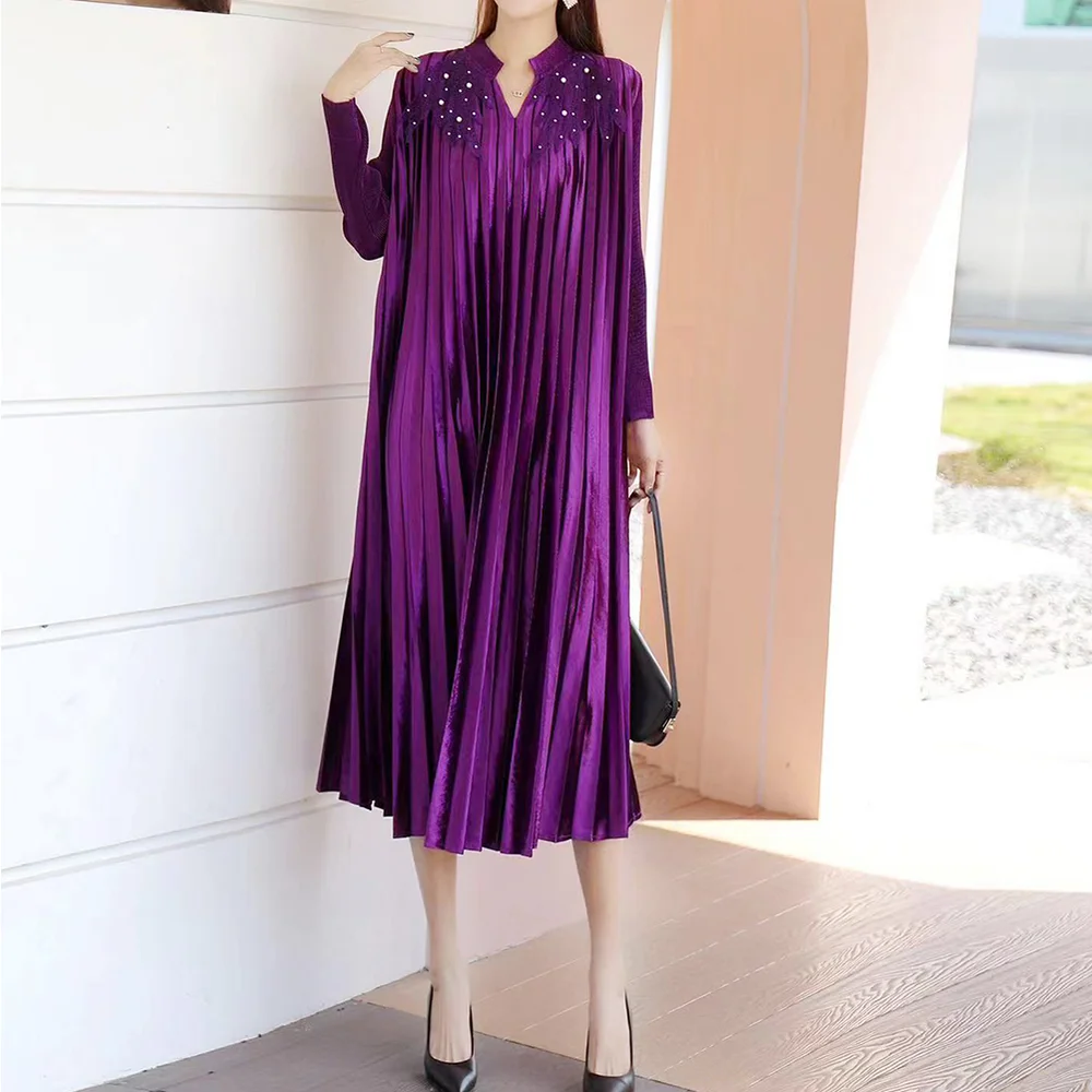 

Temperament pressed pleated solid color pleated long sleeved dress looks slimmer in spring and summer, simple women's clothing