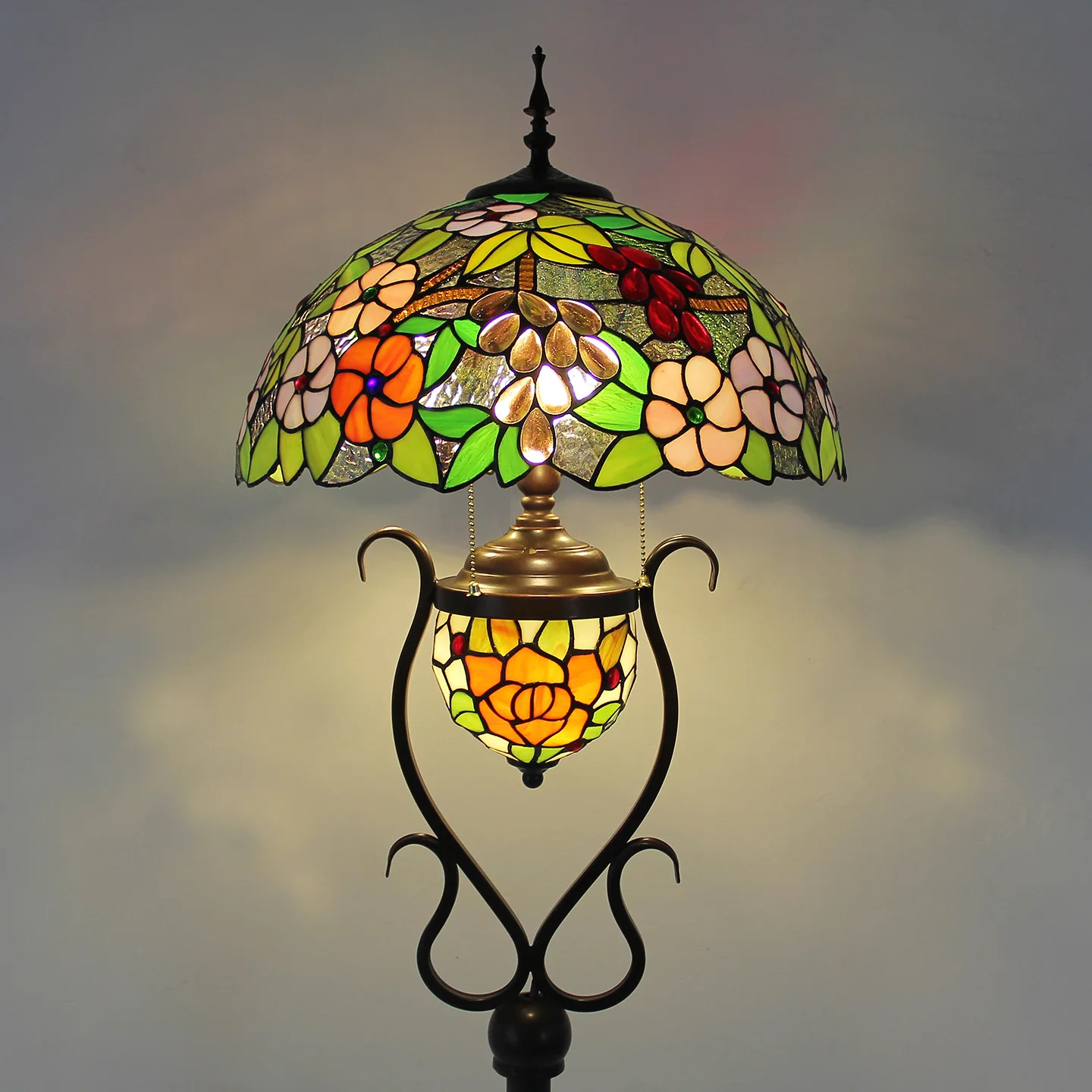 Stained glass floor lamp Living room sofa High-end hotel restaurant cafe lamp