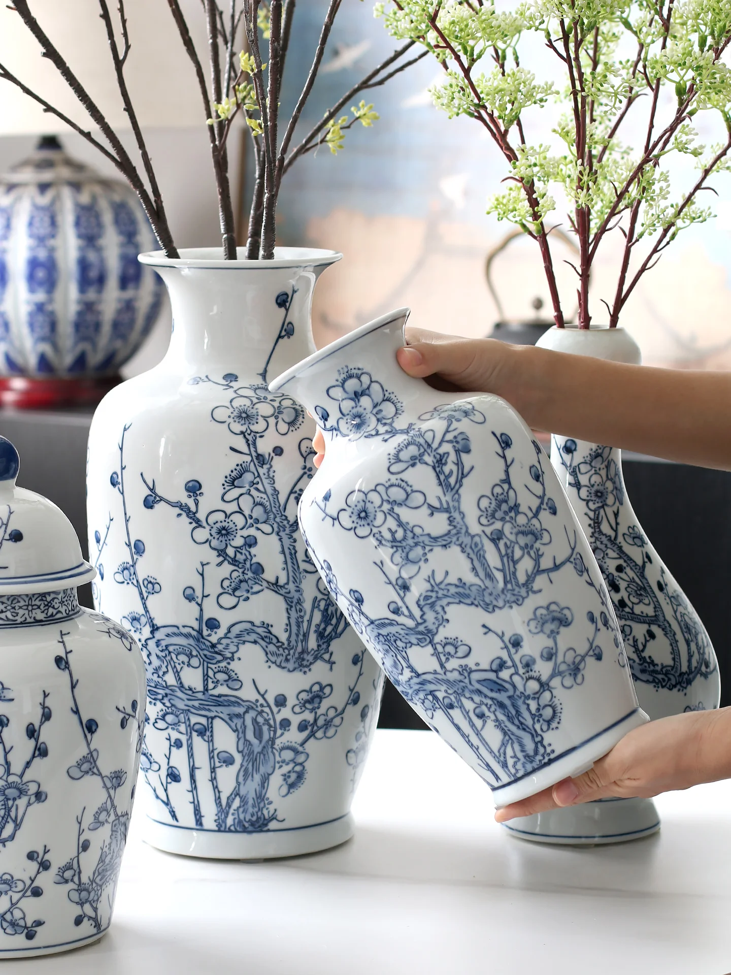 

Элегантная керамическая ваза в китайском стиле с узором цветущей сливы, винтажный декор для гидропоники, украшение для гостиной, чайной комнаты...