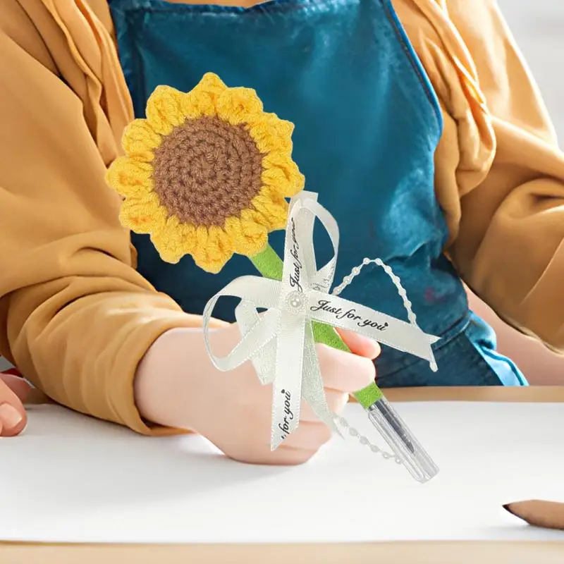 Bolígrafos de girasol, recuerdos de fiesta, bolígrafos hechos a mano, flores tejidas, suministros de papelería antideslizantes para profesores, niñas, mujeres y invitados