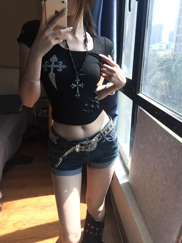 

Футболка American Sle Cross Rhinestone ort Sve, женская летняя новинка Sle, сексуальный укороченный топ oulder Width Regular