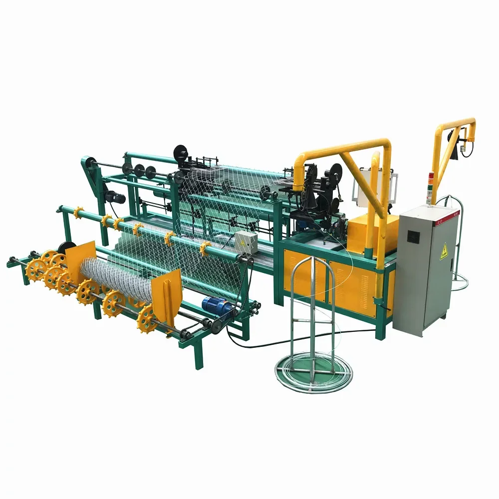 Fully automatic double wire chain link fence making machine