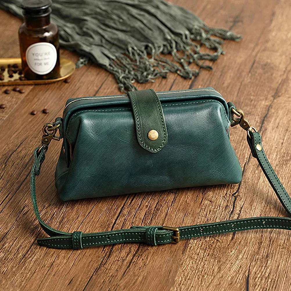 Casual Leather Shoulder Bags Retro Handmade Doctor Bag Clutch Crossbody Bag Women Vintage Style Travel Handbags Messenger