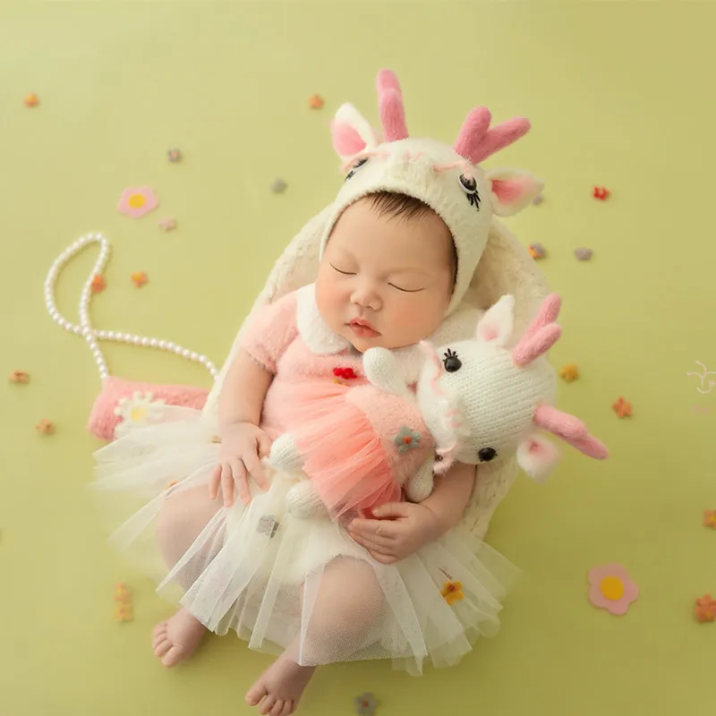 ❤️CYMMHCM pakaian fotografi bayi, topi Naga + pakaian + boneka 3 potong/set, aksesori alat peraga foto bayi, pakaian tembak Studio