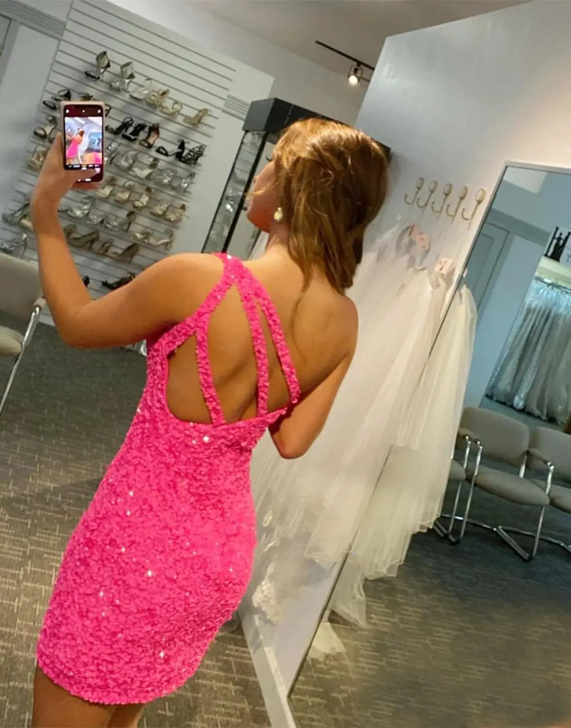 Une ligne une épaule paillettes robe de soirée courte scintillante serrée robes de cocktail de bal pour les adolescents au-dessus du genou, mini robe de bal courte