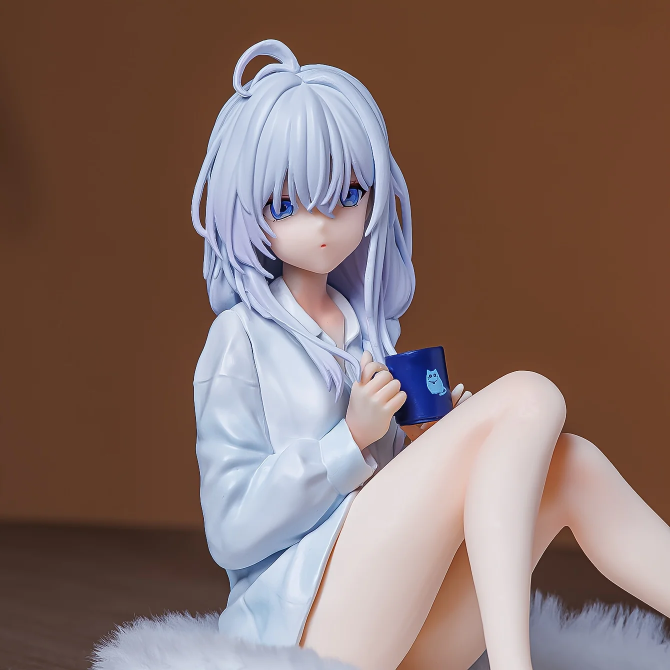 

Wandering WitchElaina, модель статуи, шасси, автомобильные украшения, украшения для дома, аниме периферийные устройства, небольшие подарки, gif на День святого Валентина