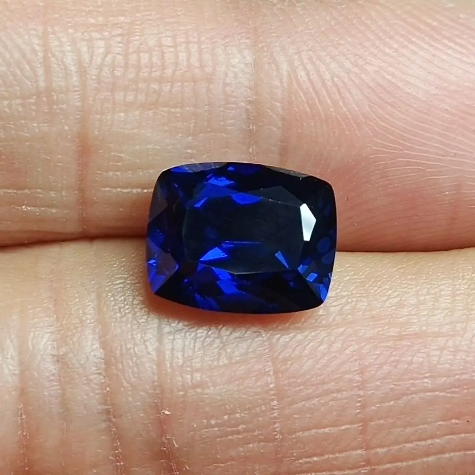 

Royal Blue Sapphire Blue corundum ring face fat rectangular 8x10mm ring main stone