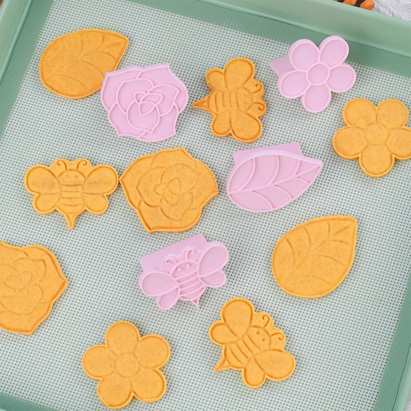 Silicone Cake Moulds Bee Leaves Flower Shaped Molds Muffin Candy Cookie Molds Three-dimensional Cartoon Silicone Moulds DropShip