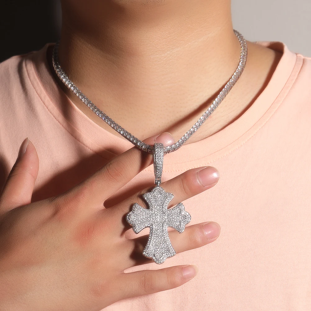 UWIN Iced Out Cross Pendant Necklace Pave Setting Cubic Zircon Gothic Style Religious Jesus Charms Necklaces Fashion Jewelry