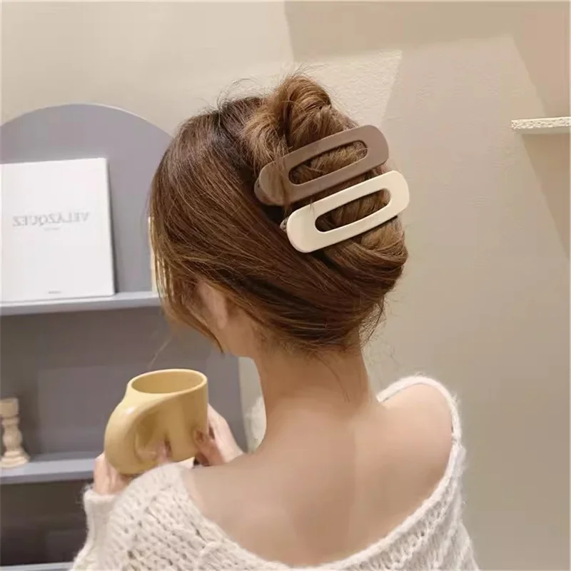 Korean Frosted Large Hair Clips For Women Girl Hair Accesories Fashion Color Solid Acrylic Hairpins Toothed Non-slip BB Barrette