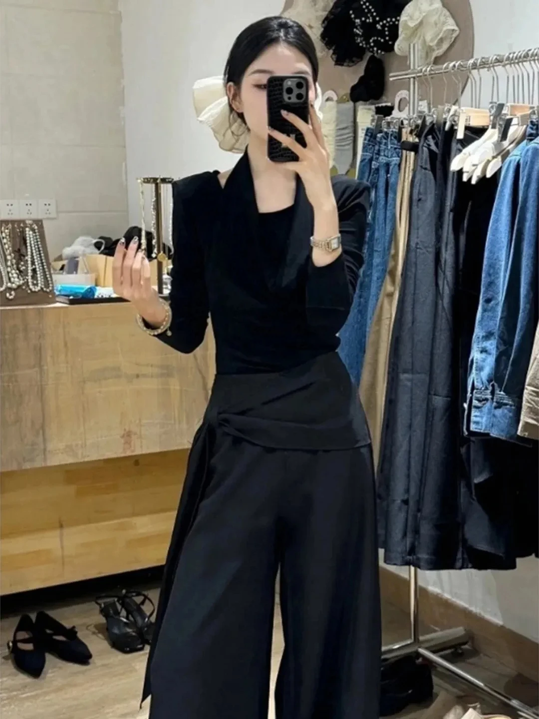 plus Size Casual Korean Style Long Sleeve T-Shirt Women's Slim Fit Design Commute Top Hanging Neck False Two-Piece Black