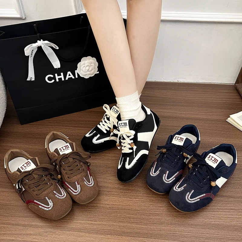 

2025 модные хит продаж, универсальные повседневные женские кроссовки высокого качества, стильная спортивная обувь, туфли на плоской подошве в стиле ретро