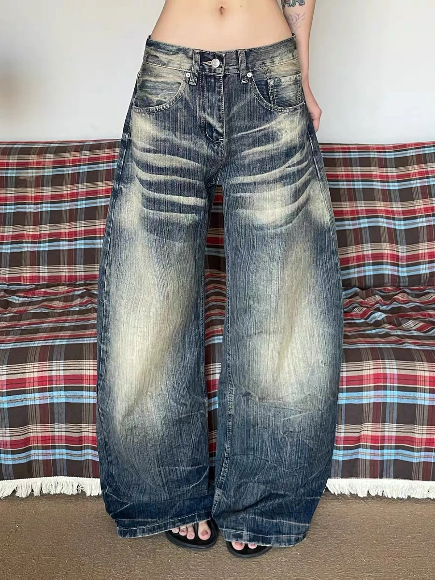 

American Vibe Large Size Retro Washed Embossed Wide Leg Jeans Street Style Loose Casual Knife Pants for Men And Women