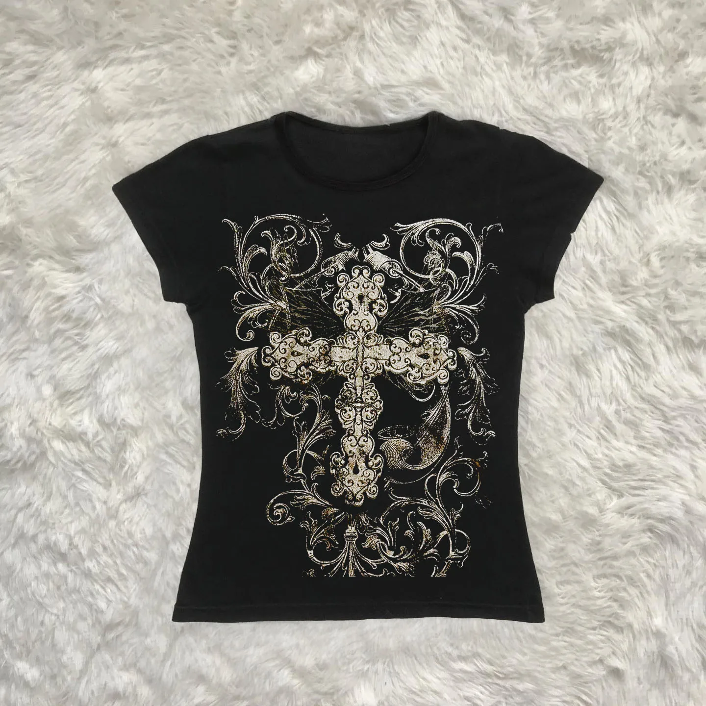 

2000s Retro Japanese Style T-shirt Vintage Y2K Grunge Cyber Crop Tops Rhinestone Graphic Short Sleeve V Neck Tees Women's Emo