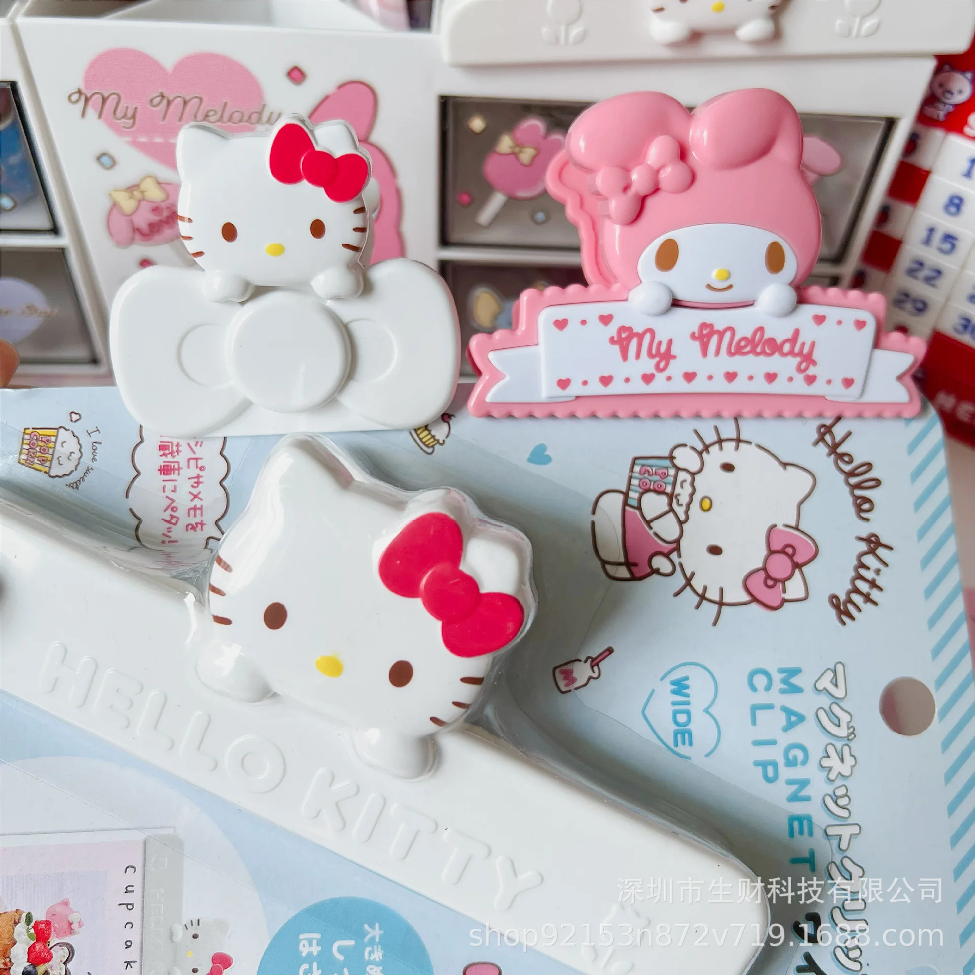 Japan hello kitty my melody snack clip moisture-proof magnet sealed refrigerator magnet bill clip sealing clip wholesale