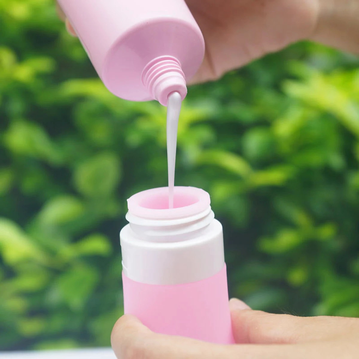 

3 Pcs Bottles Dispenser Shampoo Lotion Detergent Refillable Portable Containers Dispenser Safe Storage