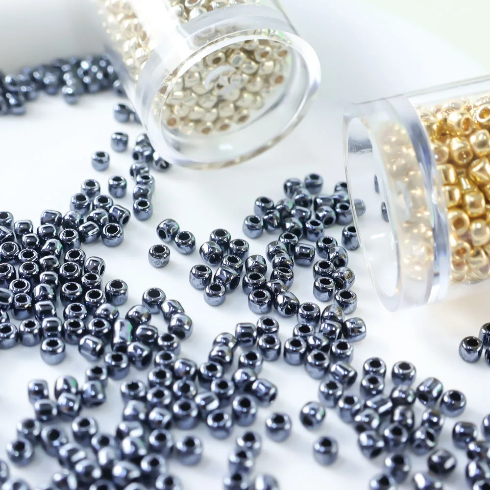 2.2mm Japanese-imported TOHO Metal-Colored 11/0 Seed Beads, Jewelry Making Components, 10g Pack, Suitable for Various DIY and Ha