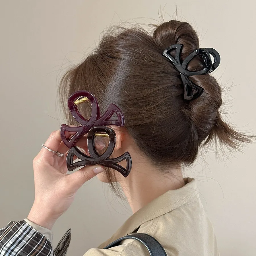 fermaglio-per-capelli-coreano-di-alta-gamma-nuovo-semplice-e-versatile-a-forma-di-disco-per-l'attaccatura-posteriore-fermaglio-a-squalo-accessorio-per-capelli-da-donna