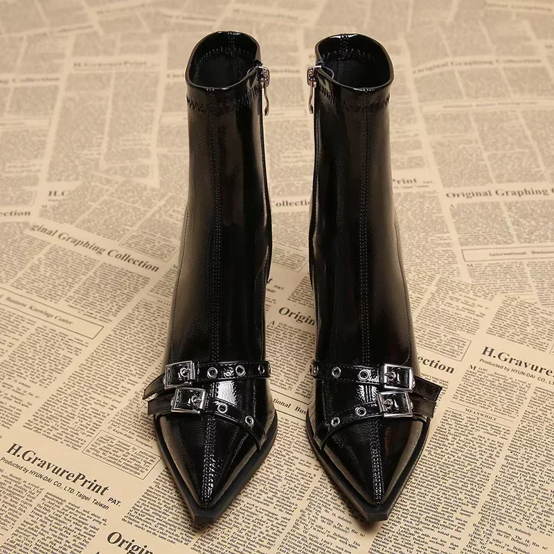 عالية الكعب الكاحل الأحذية النسائية أشار تو أحذية مثيرة للنساء جديد الجانب البريدي الكلاسيكية اليومية أحذية النساء الأحذية بوتاس