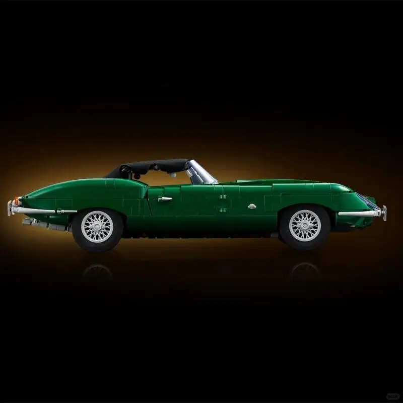 In Stock Assemble Model 1673PCS Convertible Sports Car Realistic Car Sets Designed for Adult Builders Collectors Birthday Gifts