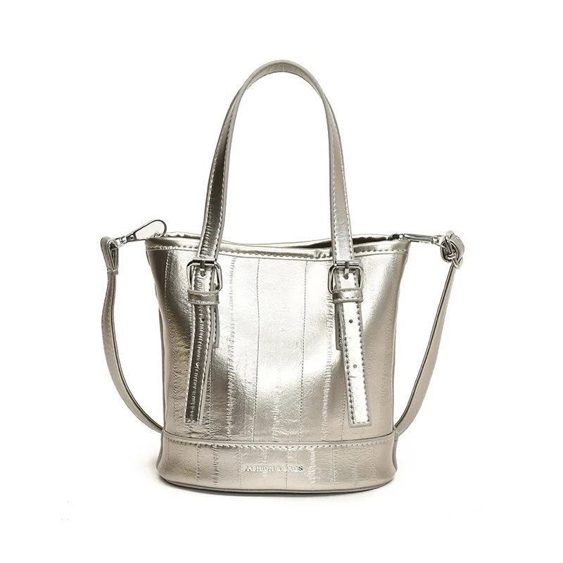 

Ladies' Hand-held Crossbody Bag Water Bucket Bag New Style Fashionable Simple Personalized High-end Exquisite Commuting