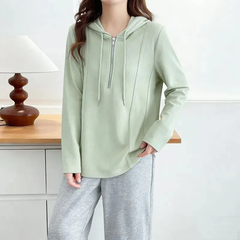 

Women's Plus Size Hooded Long Sleeve T-shirt Casual Half Zip Loose Slimming Top