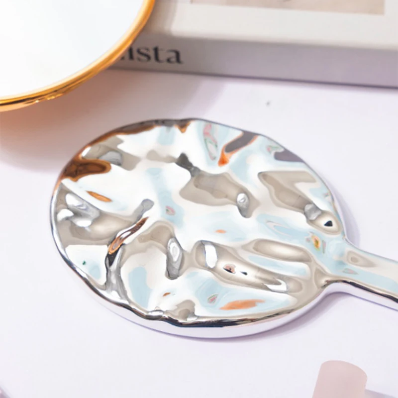 Liquid Oval Shape Mirror Mini Hand-Held Desktop Cosmetic Makeup Mirror Travel Metallic Portable Beauty Mirror For Handbag