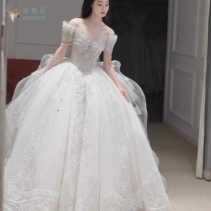 高級プリンセスドレス、ボールガウン、クリスタル、豪華なビーズ刺繍、2025年ラグジュアリーブライダルウェディング、オフショルダー、メインウェディングドレス