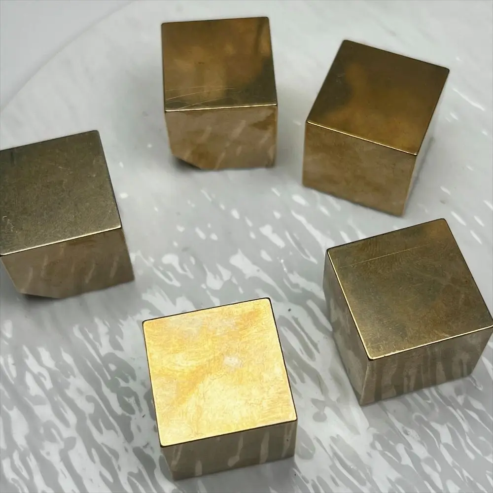 2.5x2.5cm Pyrite Cube Specimen Brass Cube Unique Metallic Luster Natural Pyrite Cube Faceted Shape Decorative Stacking Block