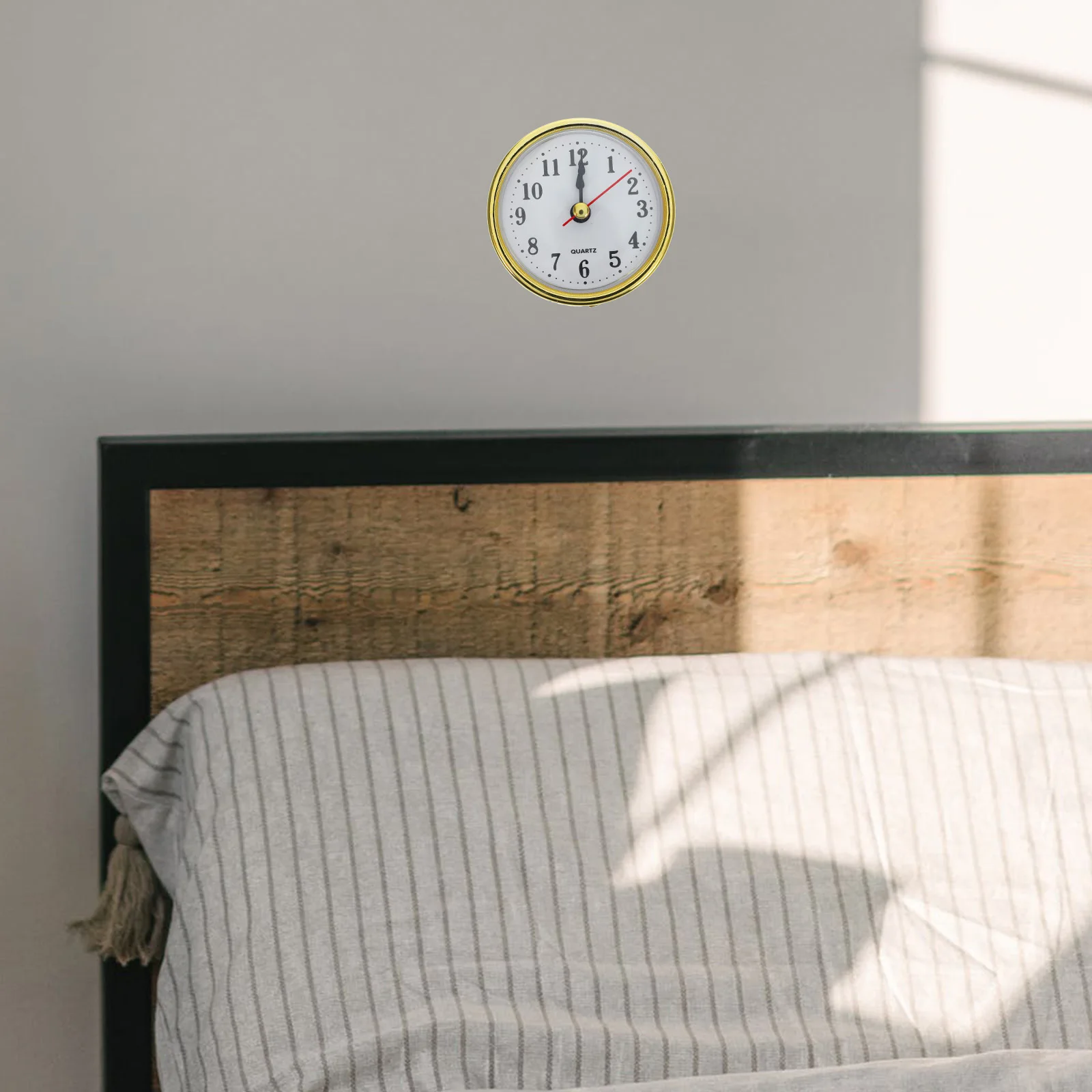 

Round Retro Clock Head Insert Vintage Simple Clock Insert DIY Quartz Movement Suitable for Craft Repair