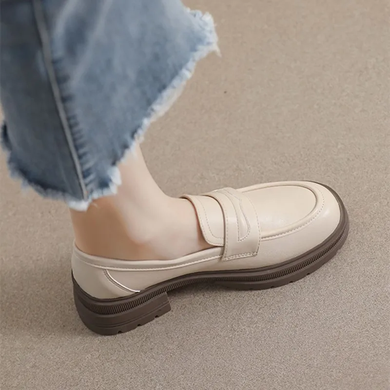 DIMANYU Women's Loafers Platform 2026 New Autumn Retro British Style Women Shoes Big Size Slip-On Lazy Shoes