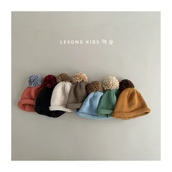 Cute Pom Baby Knit Hat autunno inverno cappello lavorato a maglia per bambini palla di pelliccia colorata berretto morbido per bambini protezione per le orecchie cappello di lana