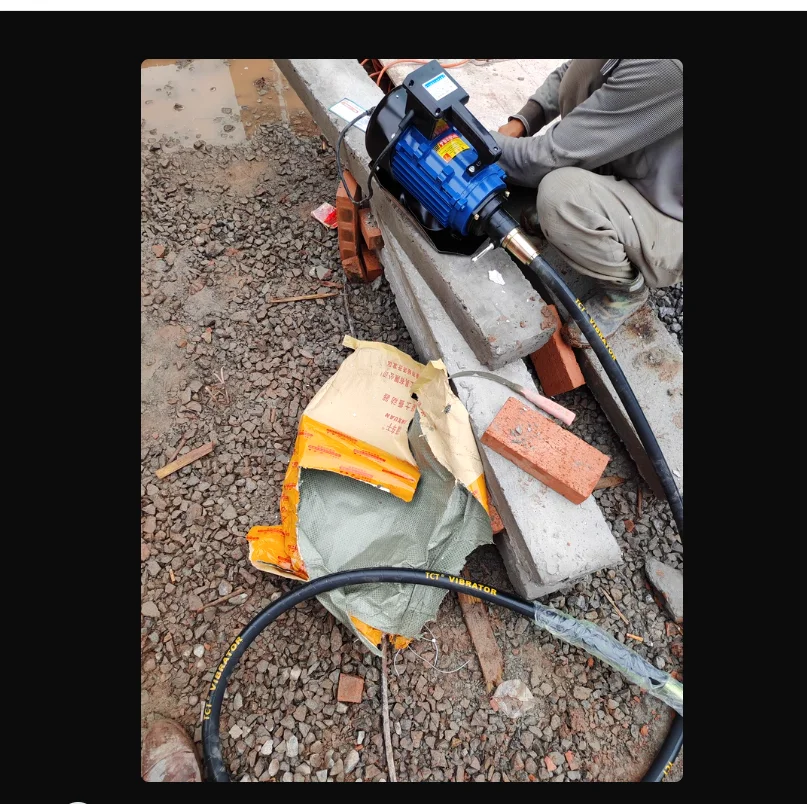 건설 CJ에서 정확한 시멘트 고밀도화를 위한 220V 효율적인 단상 콘크리트 진동기