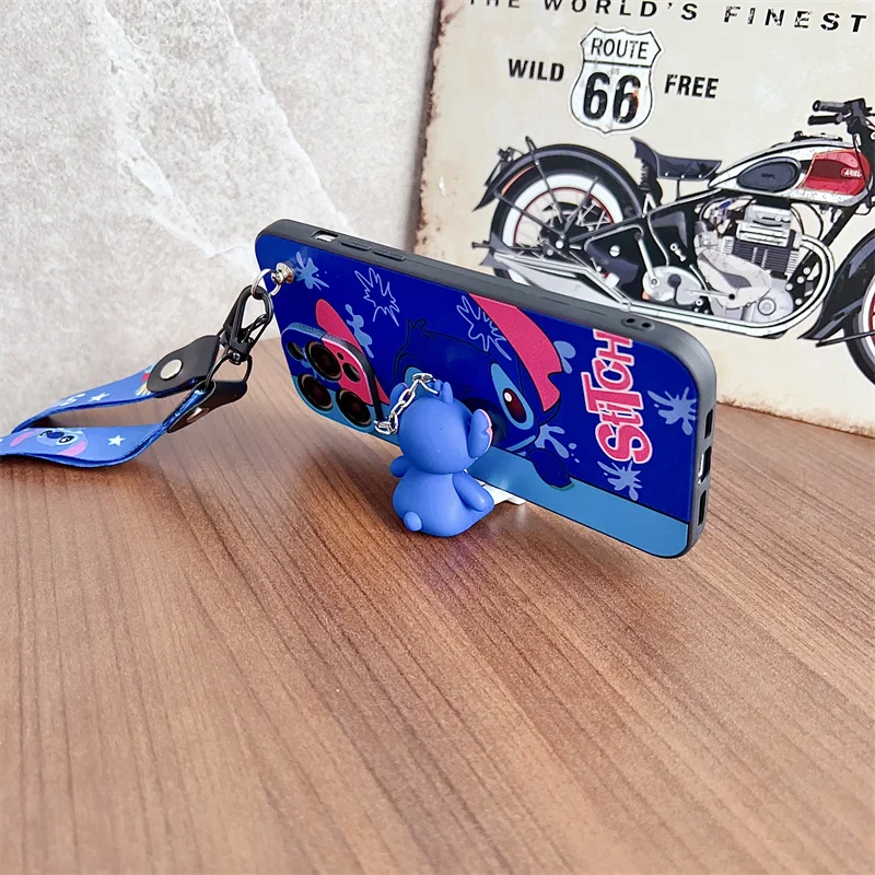 Disney Lustige Cartoon Nette Stich Engel Stretching Stand Lanyard Telefon Fall Für iPhone 12 11 13 14 15 Pro max X XR Weiche TPU Fällen