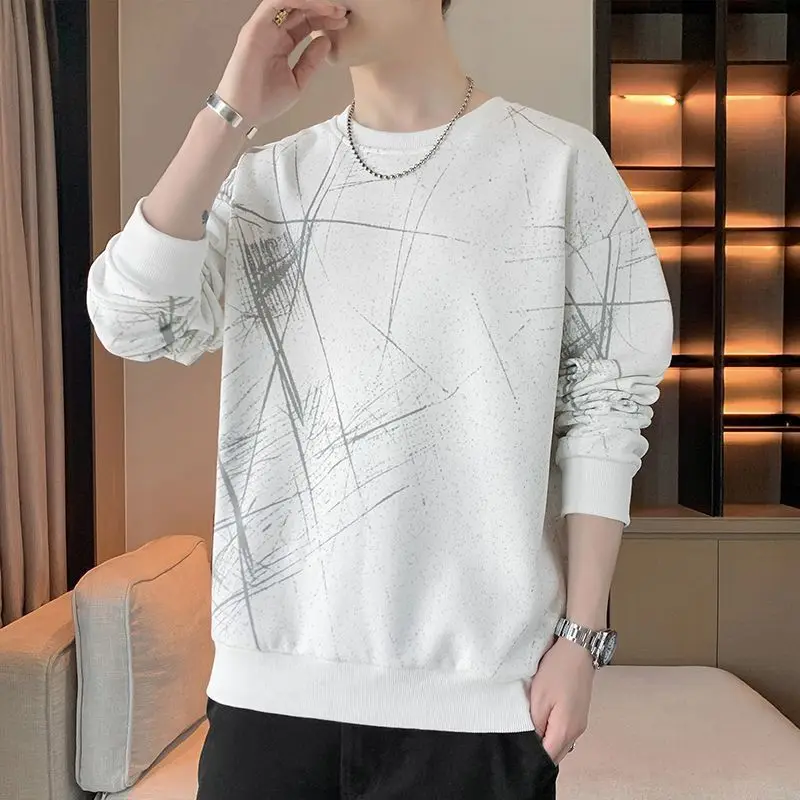 Men's Sweatshirt Casual Versatile Youth Handsome Long-sleeved Bottoming T-shirt Round Neck Top