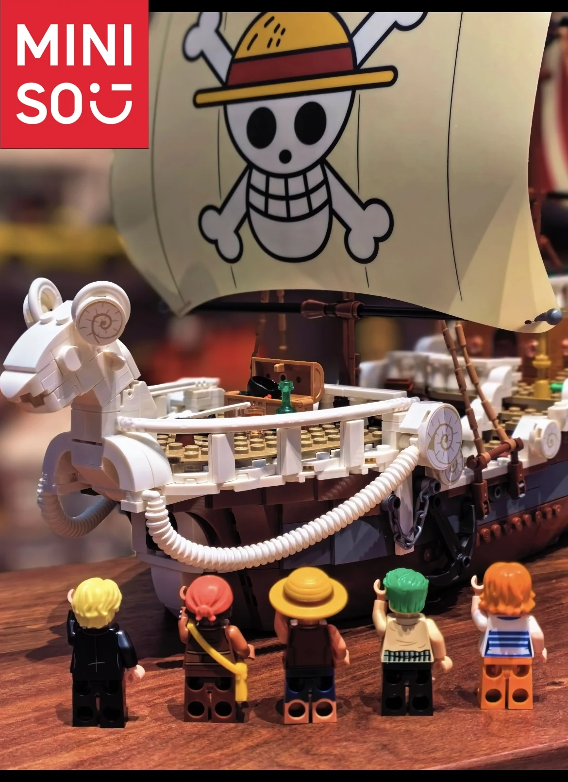 MINISO 1376 pièces ensembles de navires d'aventure 75639 particules d'assemblage créatives adaptées aux enfants cadeaux de noël jouets