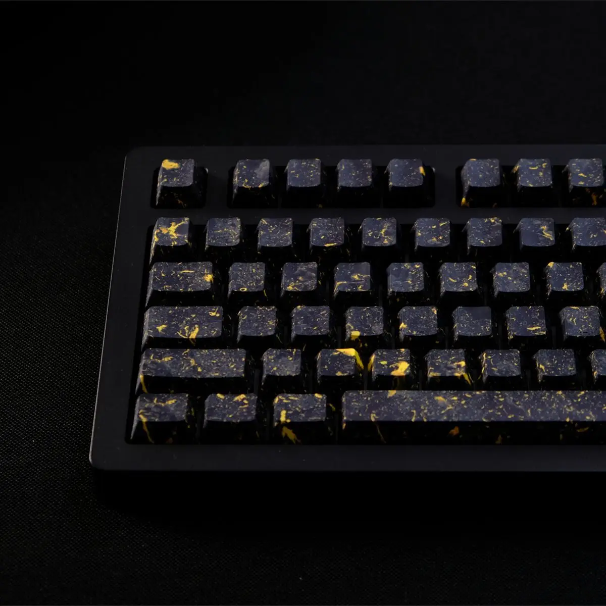 Black gold pattern side engraved transparent keycap, original height, mechanical keyboard