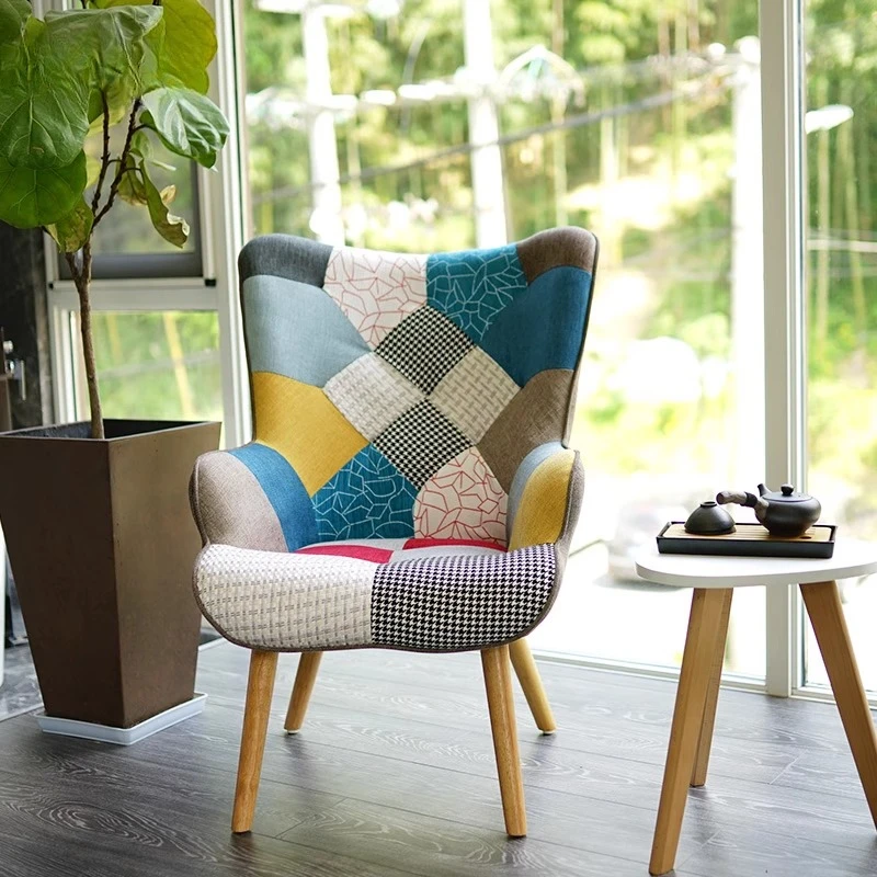 Künstlerischer Freizeit-Schaukelstuhl, Nickerchenstuhl aus massivem Holz, kleiner, abnehmbarer, transportierbarer Balkon-Lazy-Stuhl