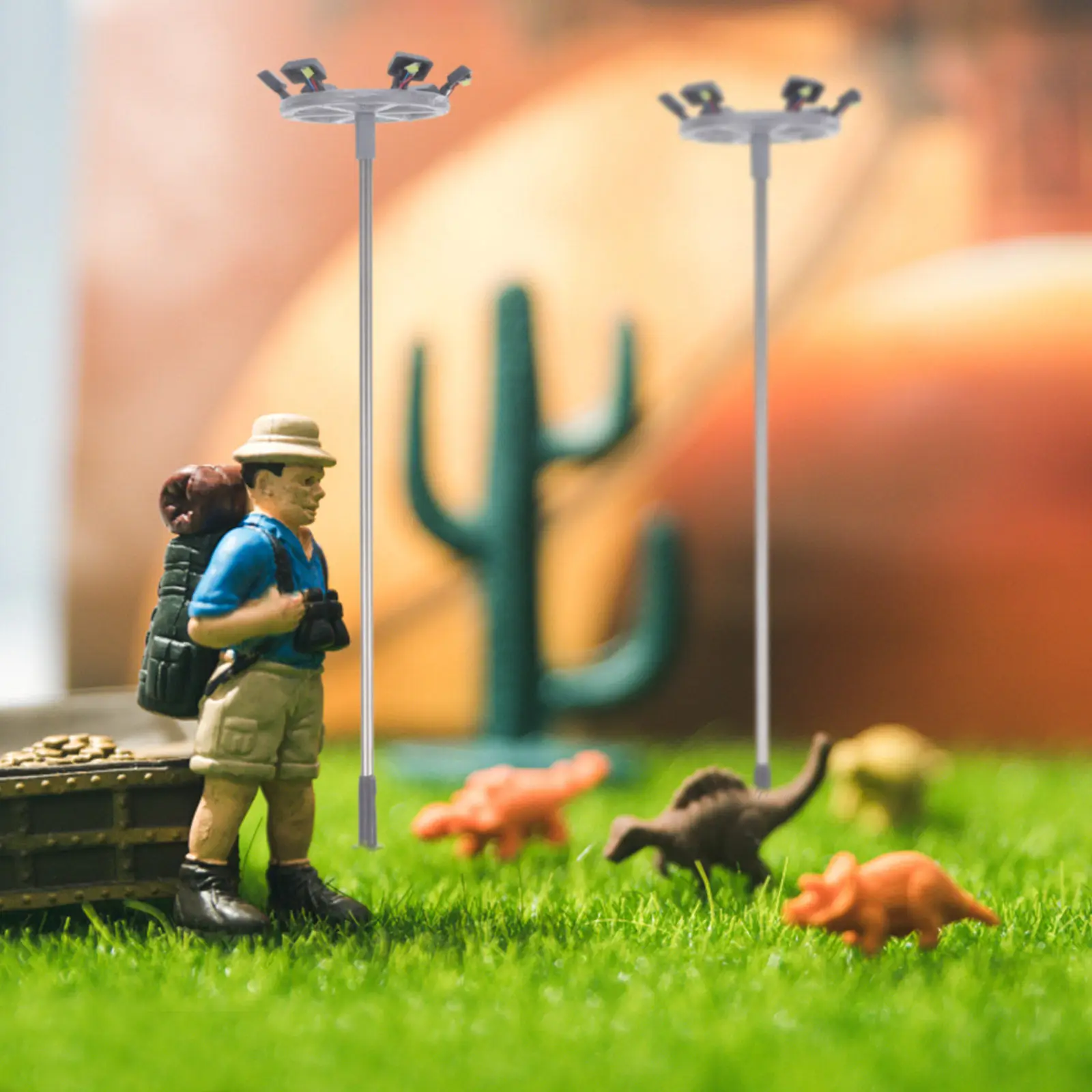 

2Pcs Building Sandbox Street Lamp High Realism White LED Lighting Miniature Yard Lamp for Landscape Sand Table Decoration