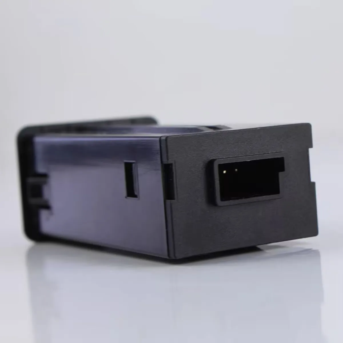 Rear USB Adapter Socket Dual‑USB Plug for Changan UNIK