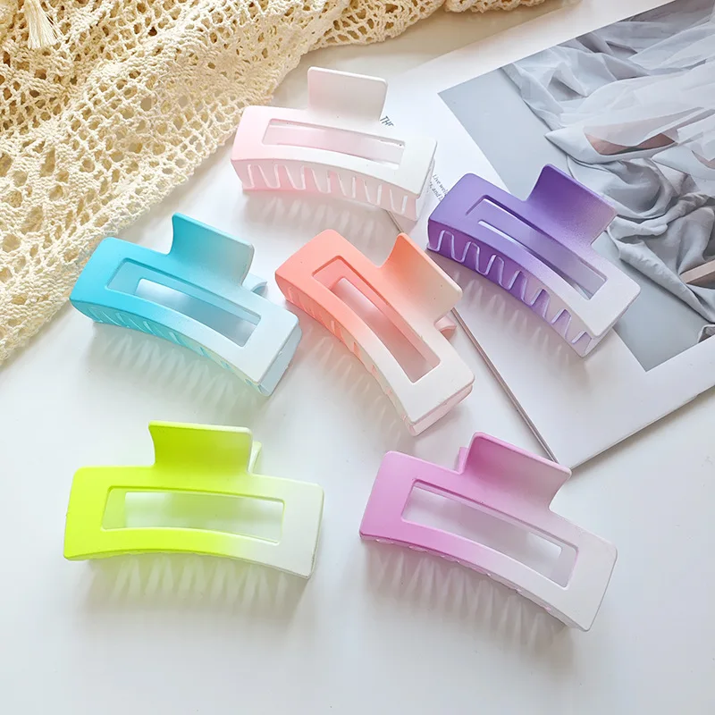 

8.5cm Square Shark Clip for Thick Hair, Two-Tone Hair Claw, Updo Ponytail Holder, 2024 Trendy Hair Accessories