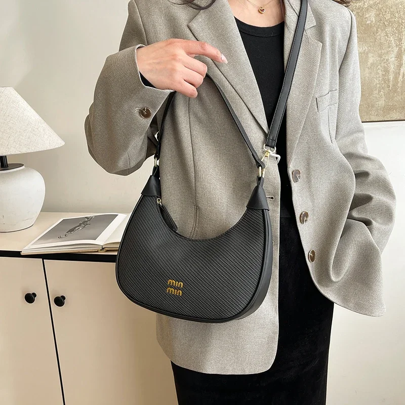 

Elegant Vintage Letter Logo Handbag - Stylish Minimalist Crossbody Bag For Women, Luxury Leather Designer Tote Purse
