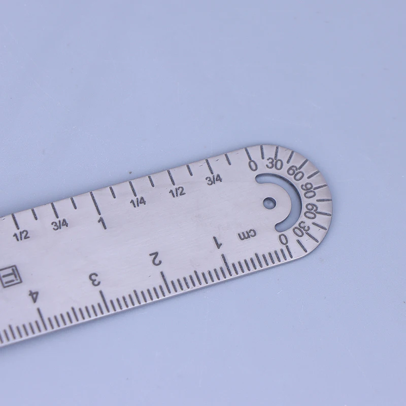 Chaveiro de régua de titânio em miniatura de fácil transporte; Companheiro ideal ao ar livre