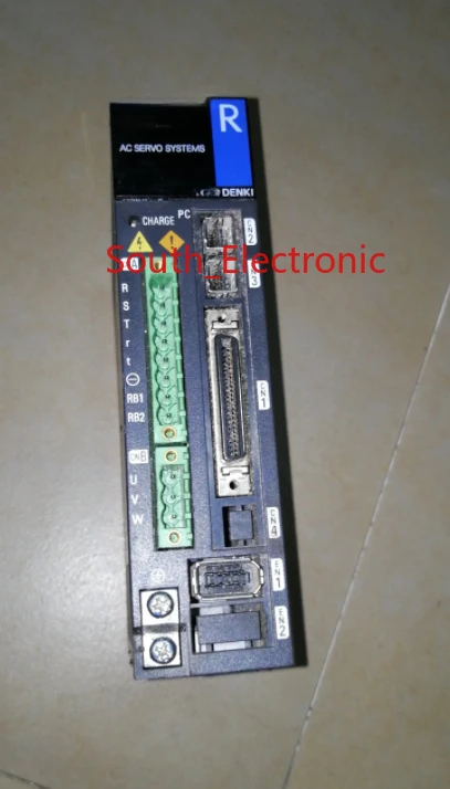 RS2A01A0AL0W00 servo driver  ,  In good working condition, free shipping  a