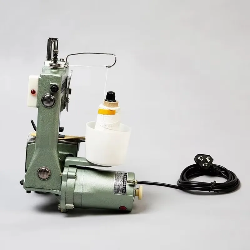 Plug-in single-wire lightweight portable automatic closed-bag sewing machine