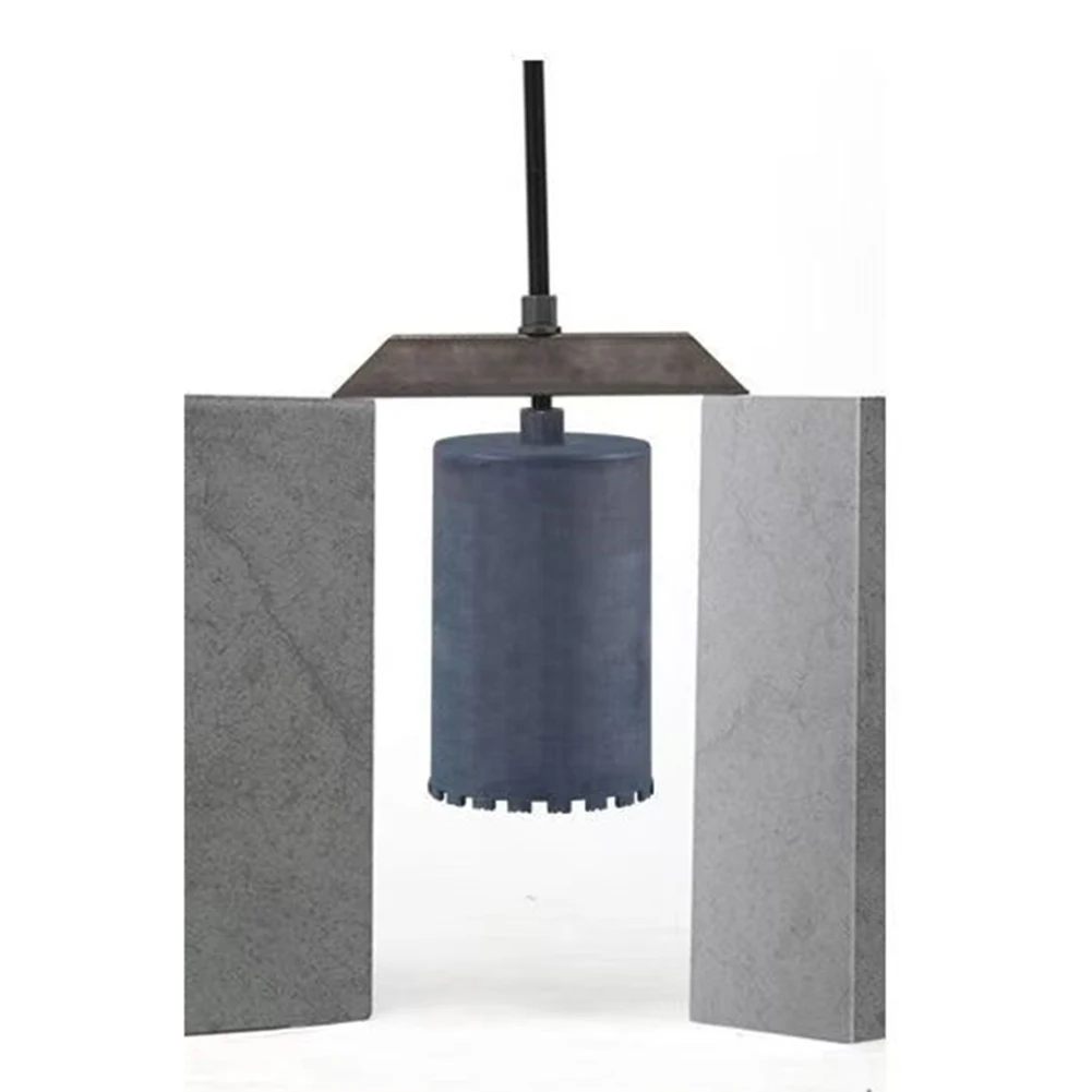 

Держатель сверла для сверления с обратным молотком. Универсальная функциональность. Компактный дизайн. Высокопроизводительное сверление.