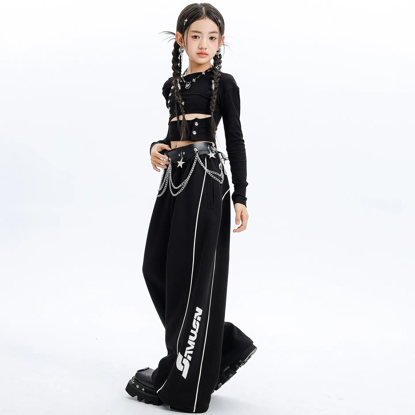 

Kid Kpop Hip Hop Clothing Black Lace Halter Button Cut out Crop T Shirt Striped Wide Sweat Pants for Girl Dance Costumes Clothes