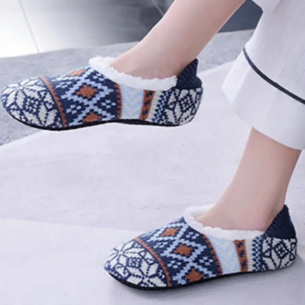 

Sweet Snow Fleece Socks Women Lattice Plush Thicken Velvet Socks Soft Kawaii Sleeping Socks Women
